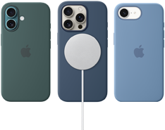 Verschillende MagSafe-accessoires voor iPhone. Siliconenhoesje voor iPhone 16 met MagSafe, blauwgroen, siliconenhoesje voor iPhone 16 Pro met MagSafe, denim, verbonden met een MagSafe-oplader, wit, siliconenhoesje voor iPhone 16e, winterblauw